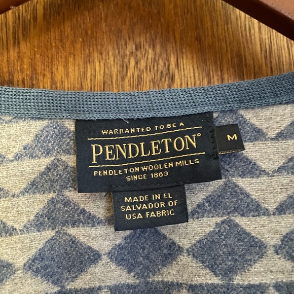 Pendleton Women’s Wrap Jacket Coat Southwestern Aztec Wool Limited Edition - Picture 3 of 9